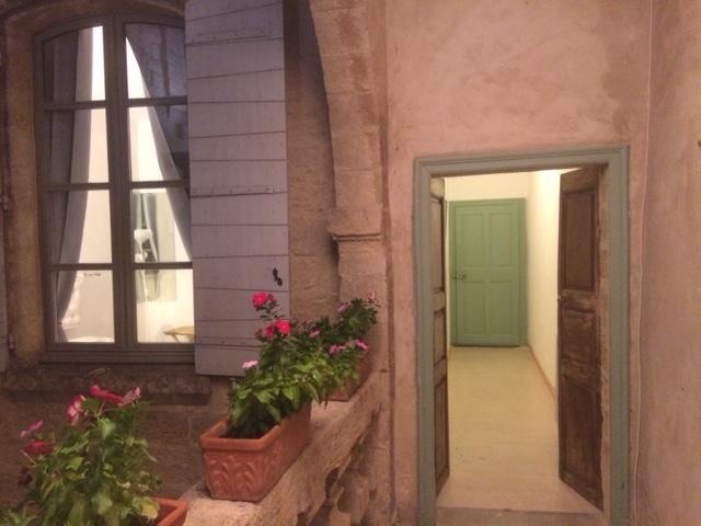 于泽斯Le Richelieu住宿加早餐旅馆 外观 照片